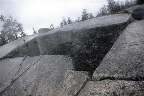 Развалины на кольском полуострове. Артефакты истории: следы арктической прародины на Кольском полуострове