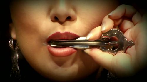 Лечение музыкальными инструментами. Какие болезни лечит игра на музыкальных инструментах