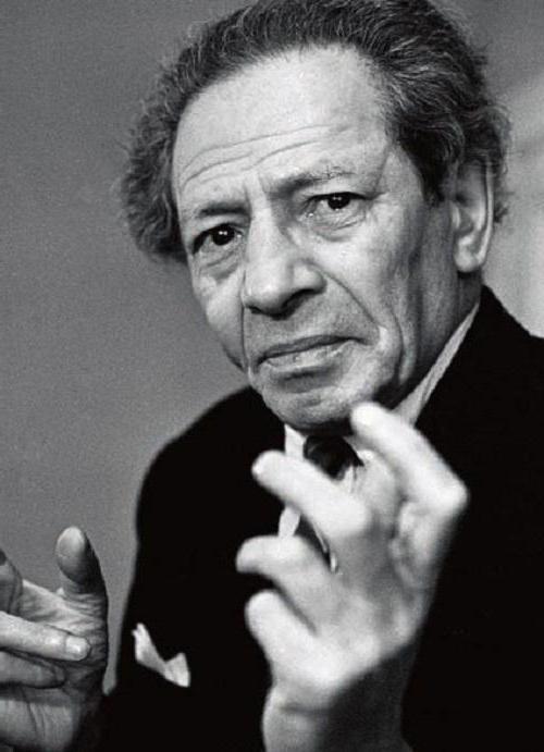 Вольф Мессинг биография. Вольф Мессинг: где похоронен, биография и предсказания