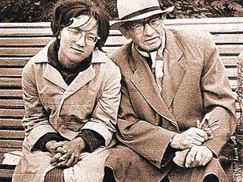 Вольф Мессинг биография. Вольф Мессинг: где похоронен, биография и предсказания