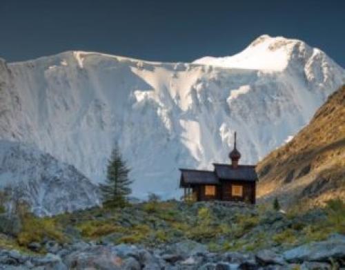 Гора Белуха Горный Алтай. Корона Горного Алтая