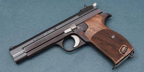 Пистолет росомаха ТТХ. 4. SIG P210
