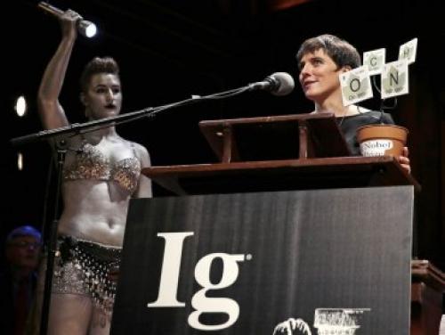 Шнобелевская премия примеры. Шнобелевская премия: посмеяться и задуматься