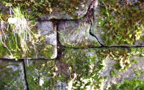 Полигональная кладка в России. Древняя полигональная кладка или новодел