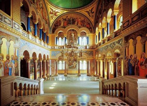 Нойшванштайн перевод. История замка Нойшванштайн