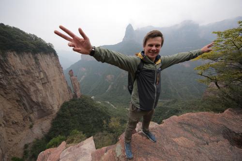 Дмитрий Комаров рассказал. 95% времени провожу дома: Дмитрий Комаров рассказал, как работает из дома во время карантина