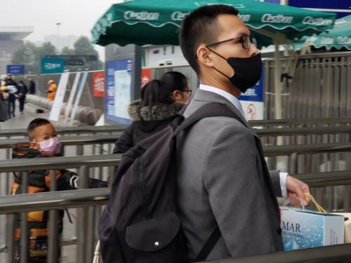 Вся правда про коронавирус. Правду об эпидемии коронавируса раскрыл русский музыкант из Китая