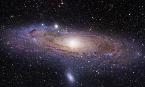 Червоточина и черная дыра. Червоточина или сверхмассивная черная дыра?