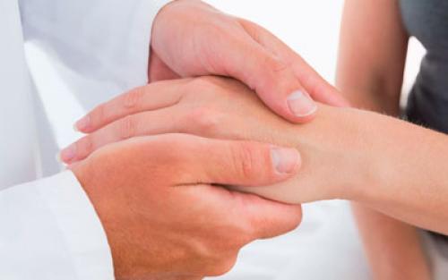 Почему так трясет с похмелья. Почему трясутся руки? 03