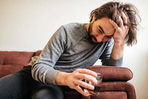 Депрессия после алкоголя, что делать. Алкогольная депрессия