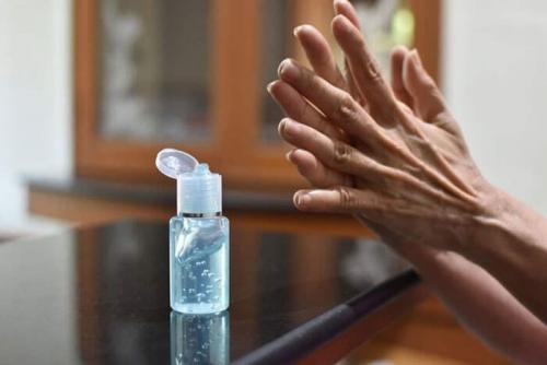 Какие антисептики наиболее эффективны против новых штаммов коронавируса. Какой антисептик против коронавируса эффективнее по составу