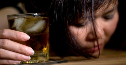 Психология алкоголизма женщин. Особенности алкогольной зависимости у женщин