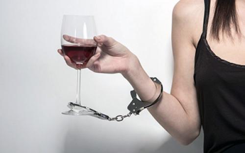 Формирование психологической зависимости от алкоголя. Психологические причины алкоголизма 02 Формирование психологической зависимости от алкоголя. Психологические причины алкоголизма 02