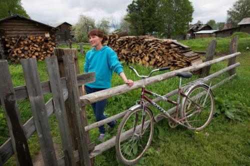 Как люди, которые отказались от денег и контактов с внешним миром, обеспечивают себя продовольствием и другими необходимыми вещами. Как жить без денег и работы?