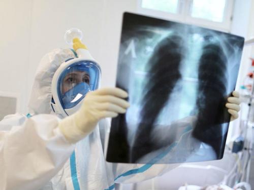 Как отличить коронавирус от обычной простуды или гриппа. Александр Попандопуло, врач терапевт. Редактор А. Герасимова