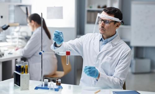 Какие утешительные покупки можно сделать для повышения уровня защиты в быту. Лицевые щитки