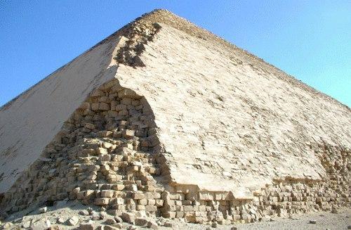 Ломаная пирамида.  Дахшур. 01