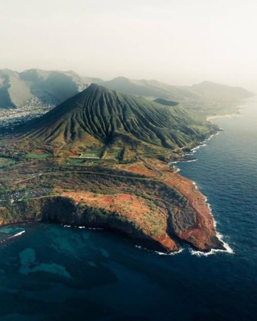 Оаху, Гавайи. Оа ху - третий по величине и наиболее населённый остров гавайского архипелага. 02