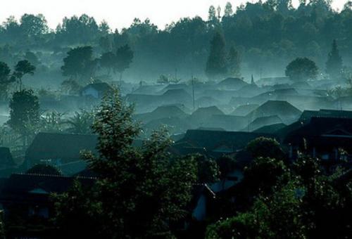 Новые следы древних Хоббитов в Индонезии найдены.