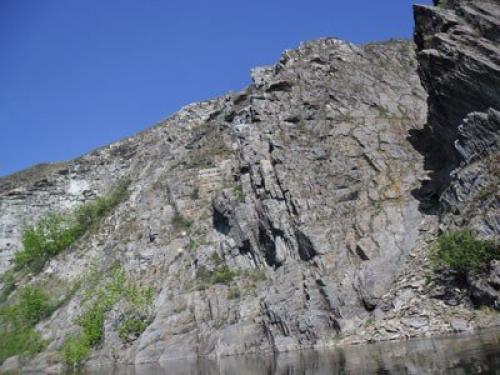 * Подземные тайны наскальных писаниц *. 01