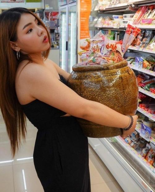 Тайланд запретил супермаркетам использоваться пластиковые пакеты. 01