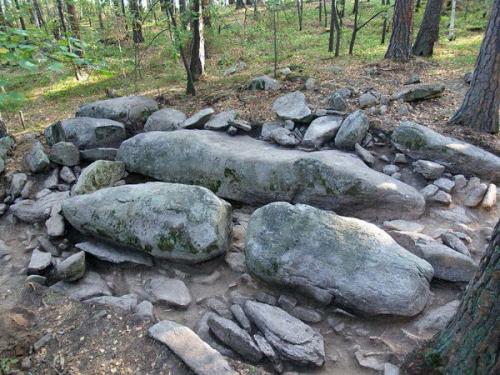 Мегалиты Урала: остров веры (озере тургояк. 02