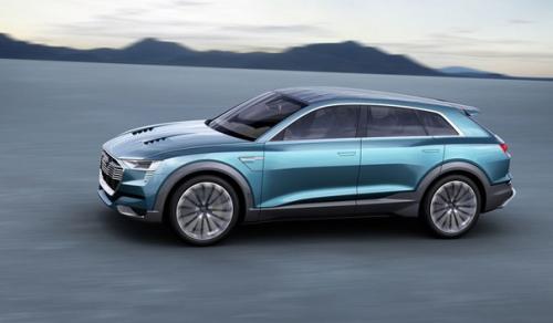 CES 2016: электрический концепт - кроссовер Audi E - Tron Quattro.