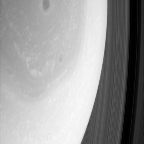 Самый близкий взгляд на Сатурн. 02