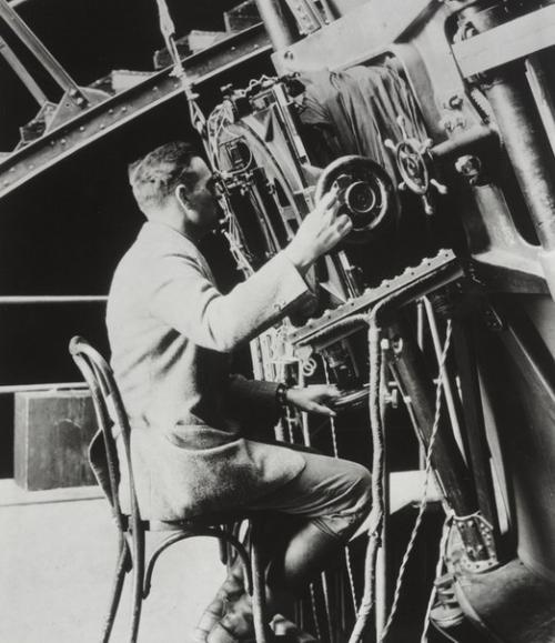 1 января 1925 года: день, когда мы открыли вселенную перевод. 01