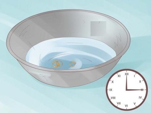 Для того, чтобы ювелирные изделия сверкали как новые: