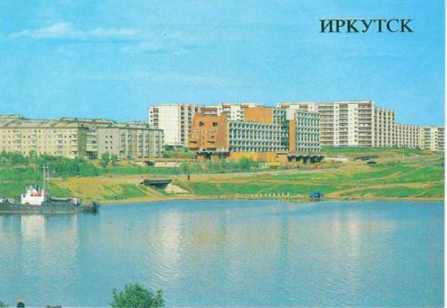 Предлагаемая вам прическа вся из сплошных переплетений состоит. 03