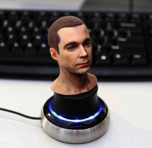 Новый 3D-принтер с рекордным количеством материалов работает.