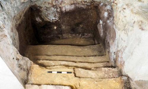 10 удивительных секретов, найденных под полом. 03