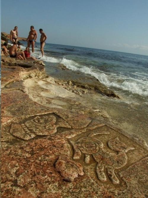 Загадочные рисунки на мысе Херсонес. 02