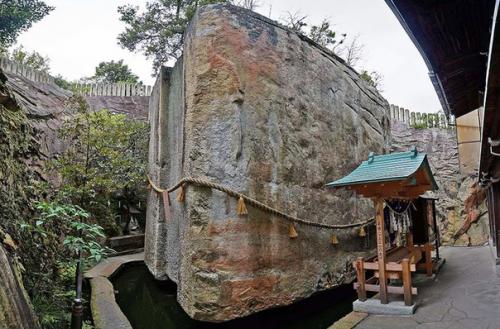 Таинственный японский мегалит иши - но - ходен. 05 Таинственный японский мегалит иши - но - ходен. 05