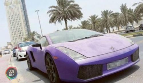 Заброшенные автомобили в Дубае. 04