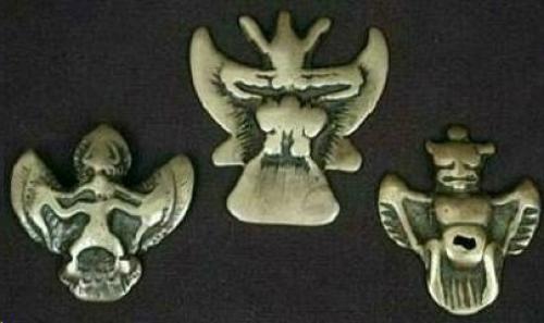 Гаруда - птицечеловек.  Многие индийские легенды содержат сюжеты о мифической птице гаруде огромных размеров, способной перевозить людей. 03