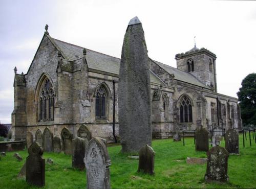 Радстонский монолит.  Это самый высокий менгир во всей Великобритании, который находится в деревне радстон на церковном кладбище. 02