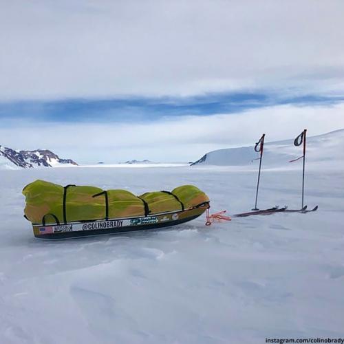 Колин о' брейди первым в мире смог пересечь без посторонней помощи Антарктиду. 04