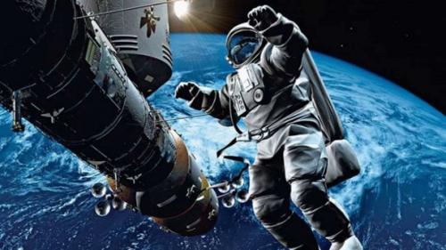 В конце пятидесятых я часто слышал, как совершенно разные люди говорили: человек может летать лишь над своей планетой. 02