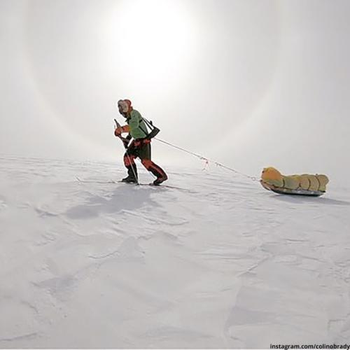 Колин о' брейди первым в мире смог пересечь без посторонней помощи Антарктиду. 01