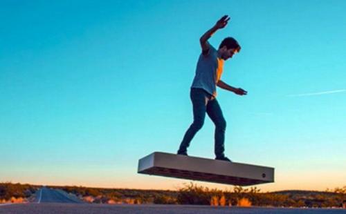 В США представлена универсальная летающая доска.