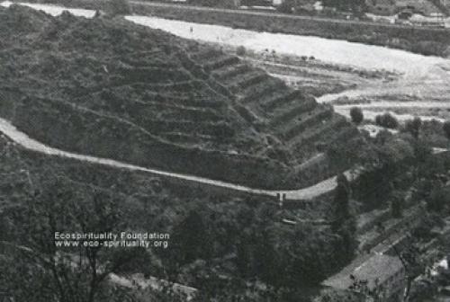 Пирамида сент - Андре (Франция). 03