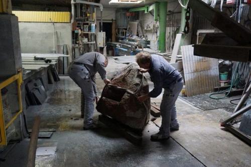 Камень с Wi - Fi и инструкциями по жизни. 01 Камень с Wi - Fi и инструкциями по жизни. 01