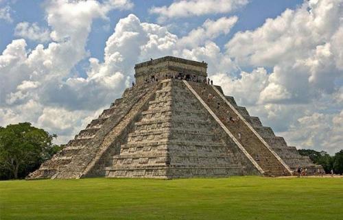 Чичен - ица - Колодец Племени Ица. 03