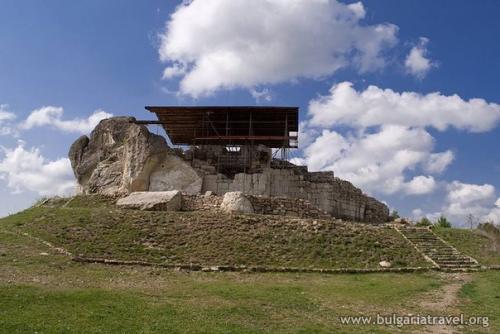 Фракийское святилище у с. Татул (Болгария). 02 Фракийское святилище у с. Татул (Болгария). 02