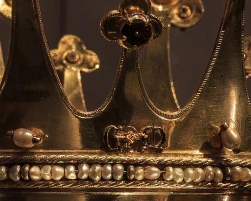 Корона Маргариты йоркской, датируемая XV веком. 03