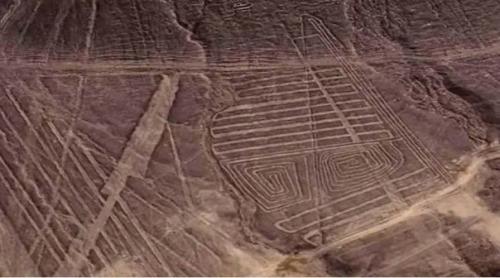 После обнаружения новых геоглифов правительство перу доступ к плато закрыло. 03