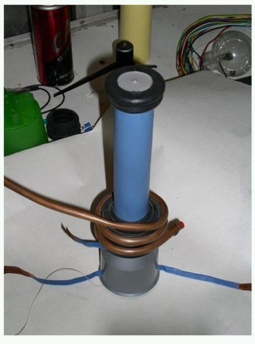 Катушка тесла из хозяйственных материалов. 04