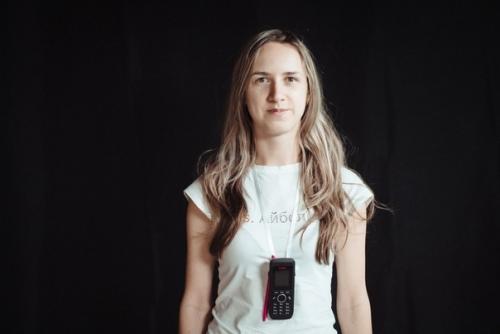 Главный врач больницы в посёлке коммунарка поделился портретами врачей, которые вносят свой вклад в борьбу с коронавирусом. 02